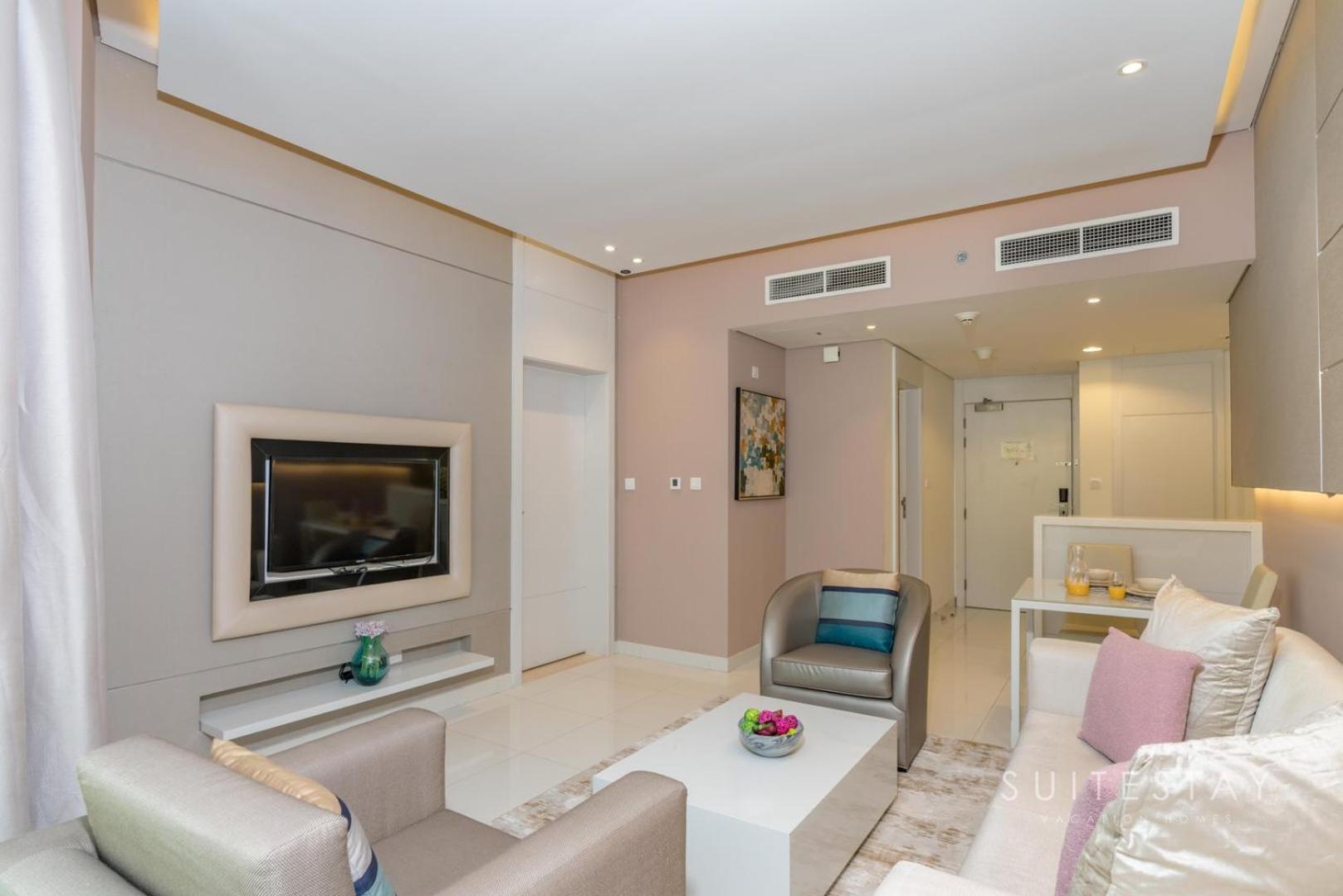 Prime Downtown One Bedroom